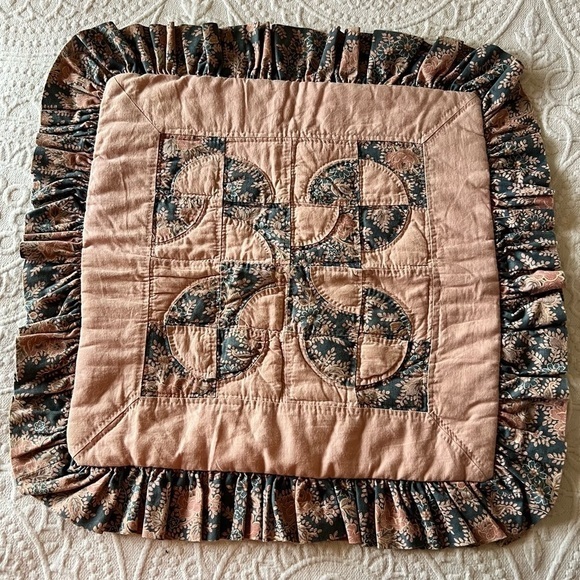 VINTAGE PATCHWORK QUILTED PILLOW‎ COVER - Picture 1 of 4